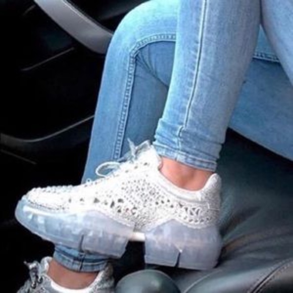 !! LIMITED EDITION !! Diamond Drip Sneakers - Picture 2 of 8